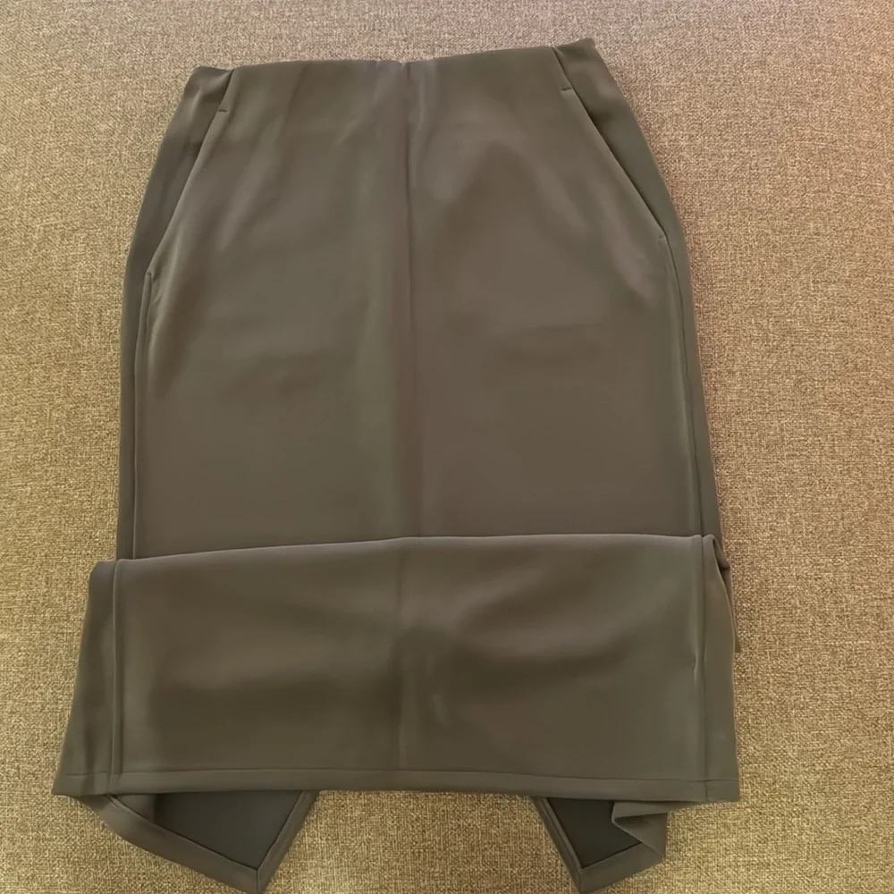 Sofstreme HR Midi Skirt - Picture 6 of 9